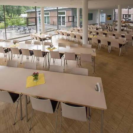 Wasserburg Rindern 3* クレーフェ