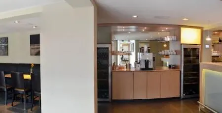 Pensión Wasserburg Rindern 3*