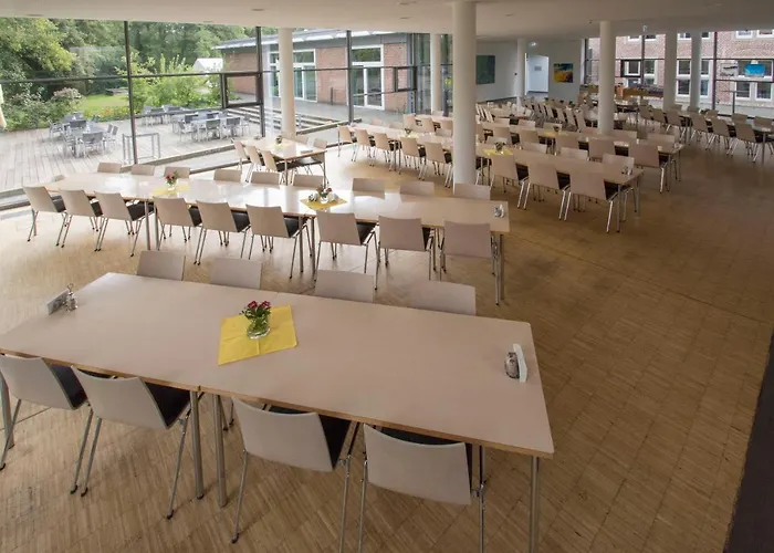 Wasserburg Rindern 3* Kleve